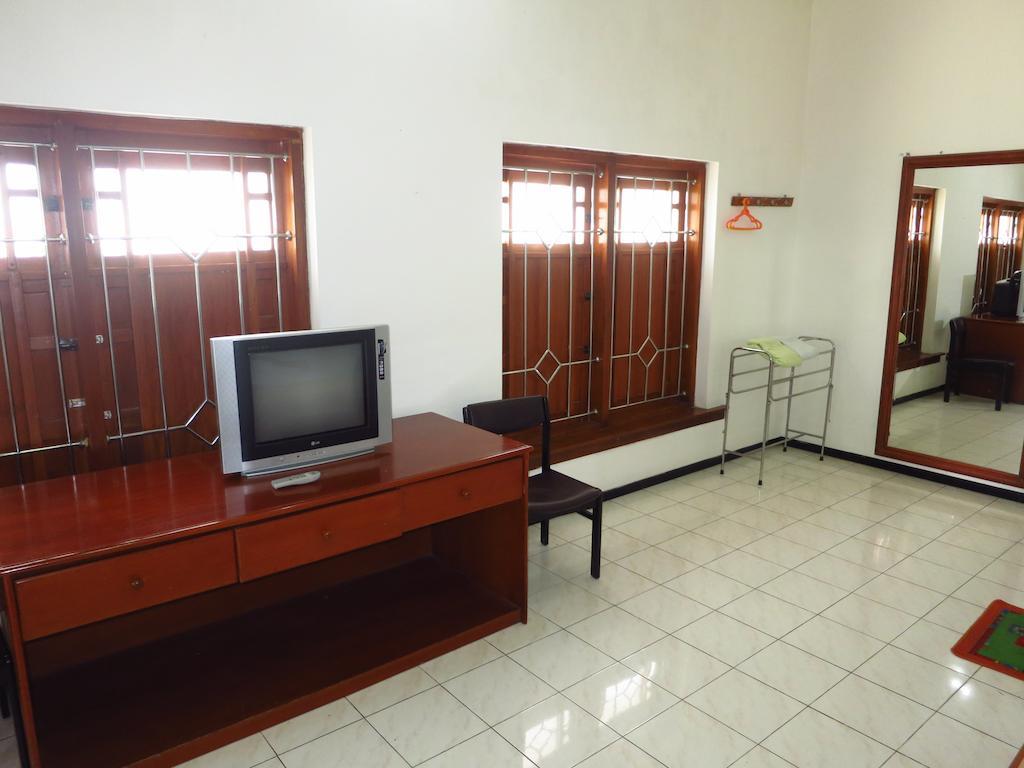 Hotel Selecta Batu  Rum bild