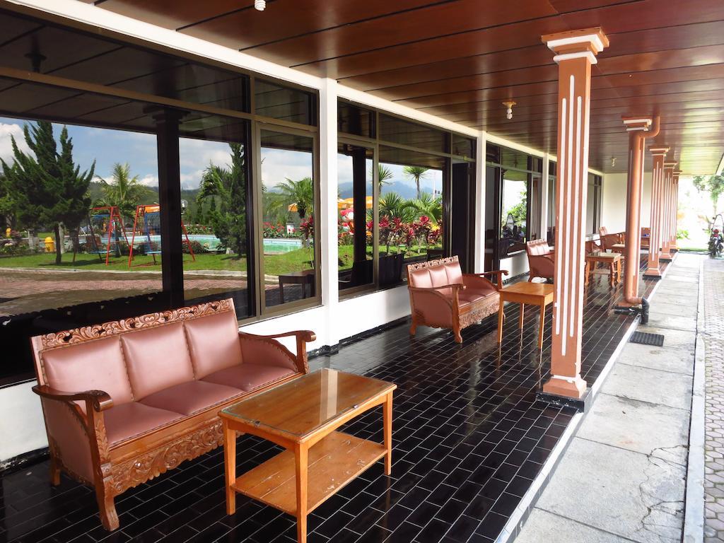 Hotel Selecta Batu  Rum bild