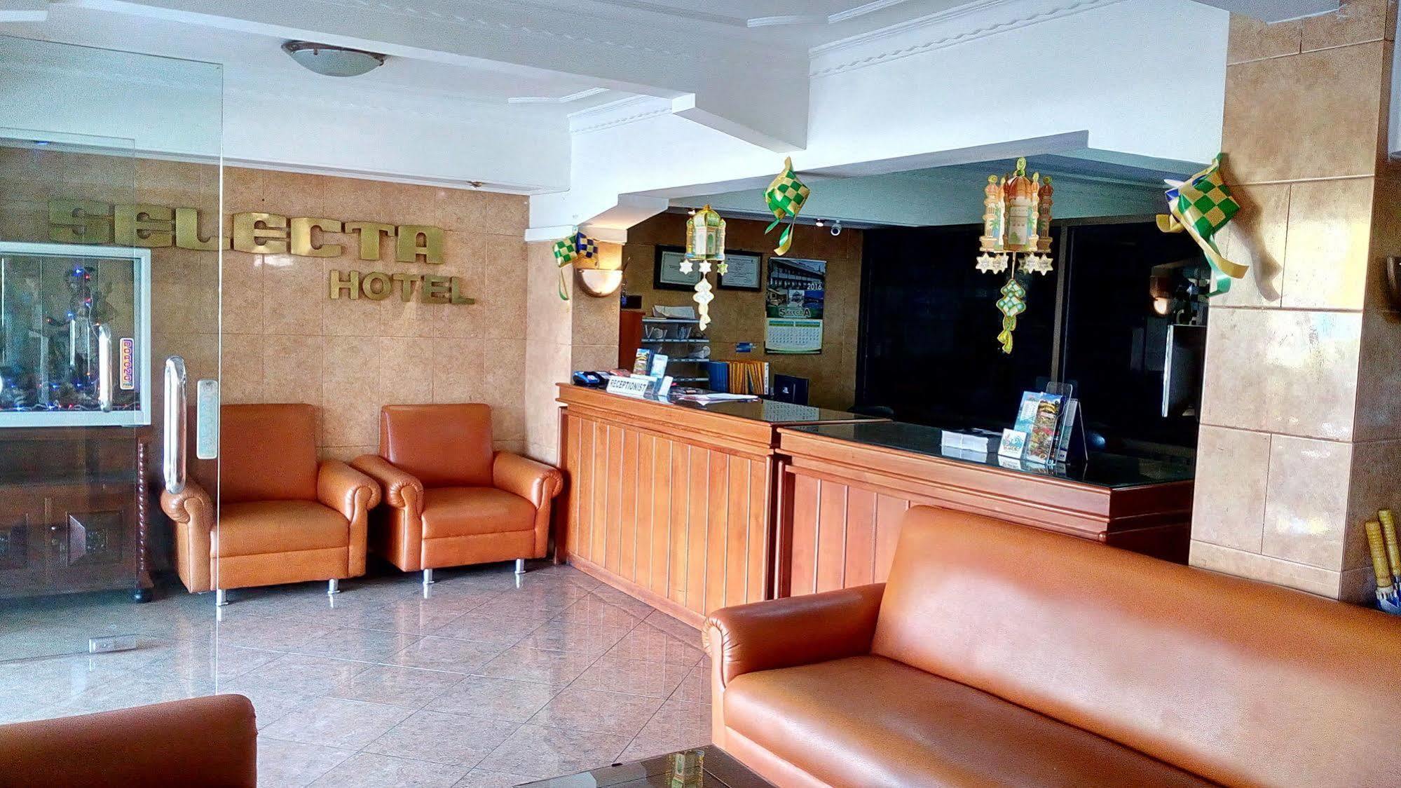 Hotel Selecta Batu  Exteriör bild